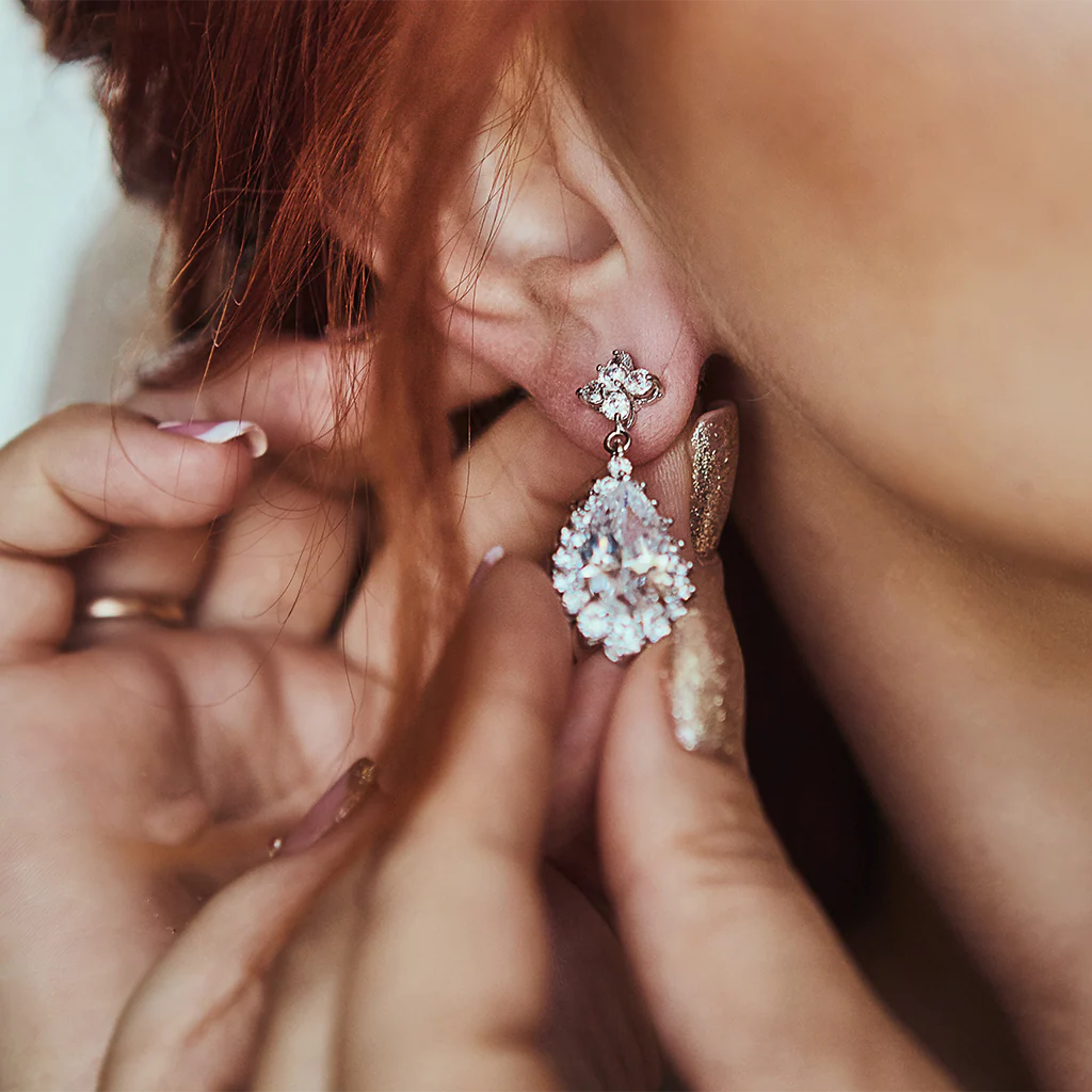 Drop & Dangle Earrings