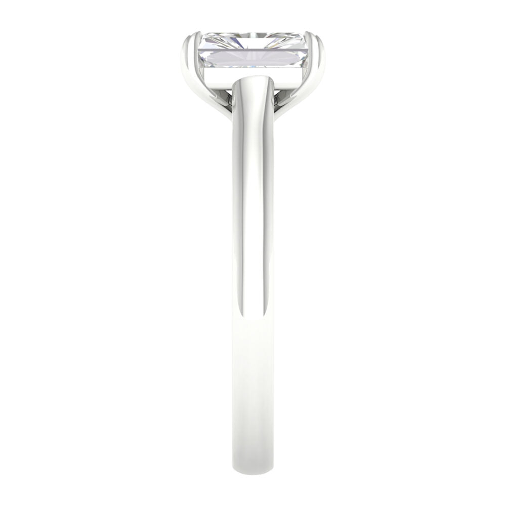Lab-Grown Radiant Cut Diamond Solitaire
