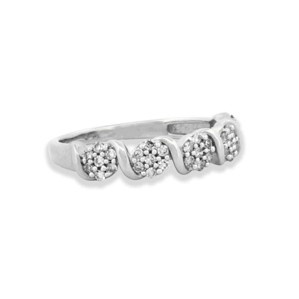 Twisted .25ctw Diamond Band