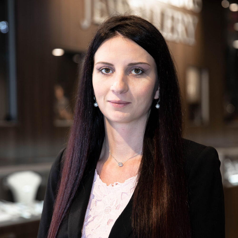 Szonja, H. Williams Jewellery team member