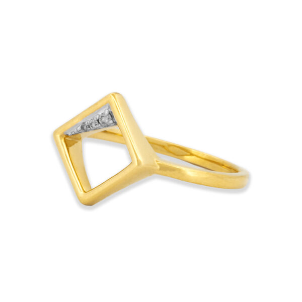 Modern Diamond Fashion Ring