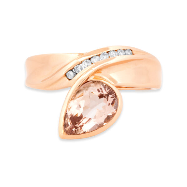 Rose Gold Morganite & Diamond Ring