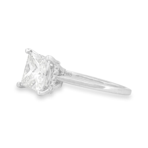 2.50ctw Diamond Engagement Ring